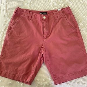 Mens Express Shorts-Size 30 Waist